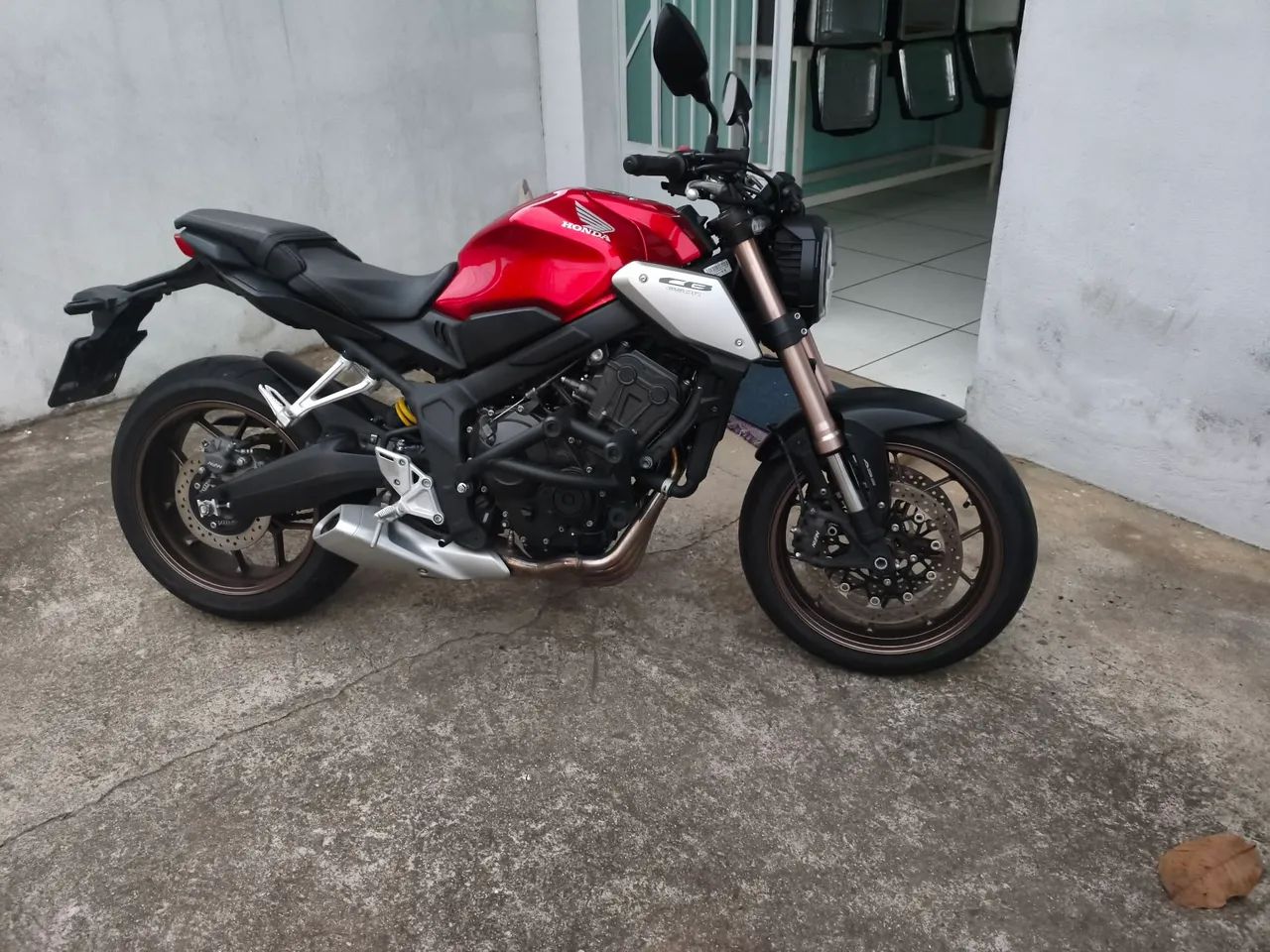 Cb 650r 2021 - Foto 5