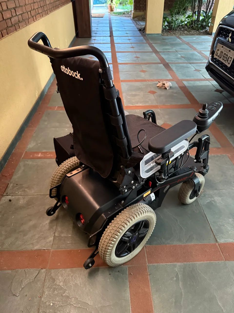 Vendo Cadeira de Rodas Motorizada Ottobock B400, - Foto 4