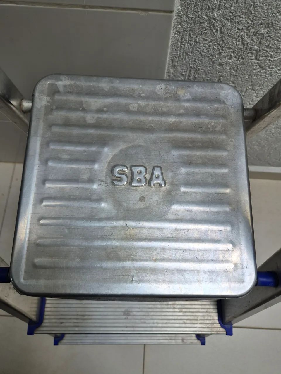 Escada toda alumínio  - Foto 3