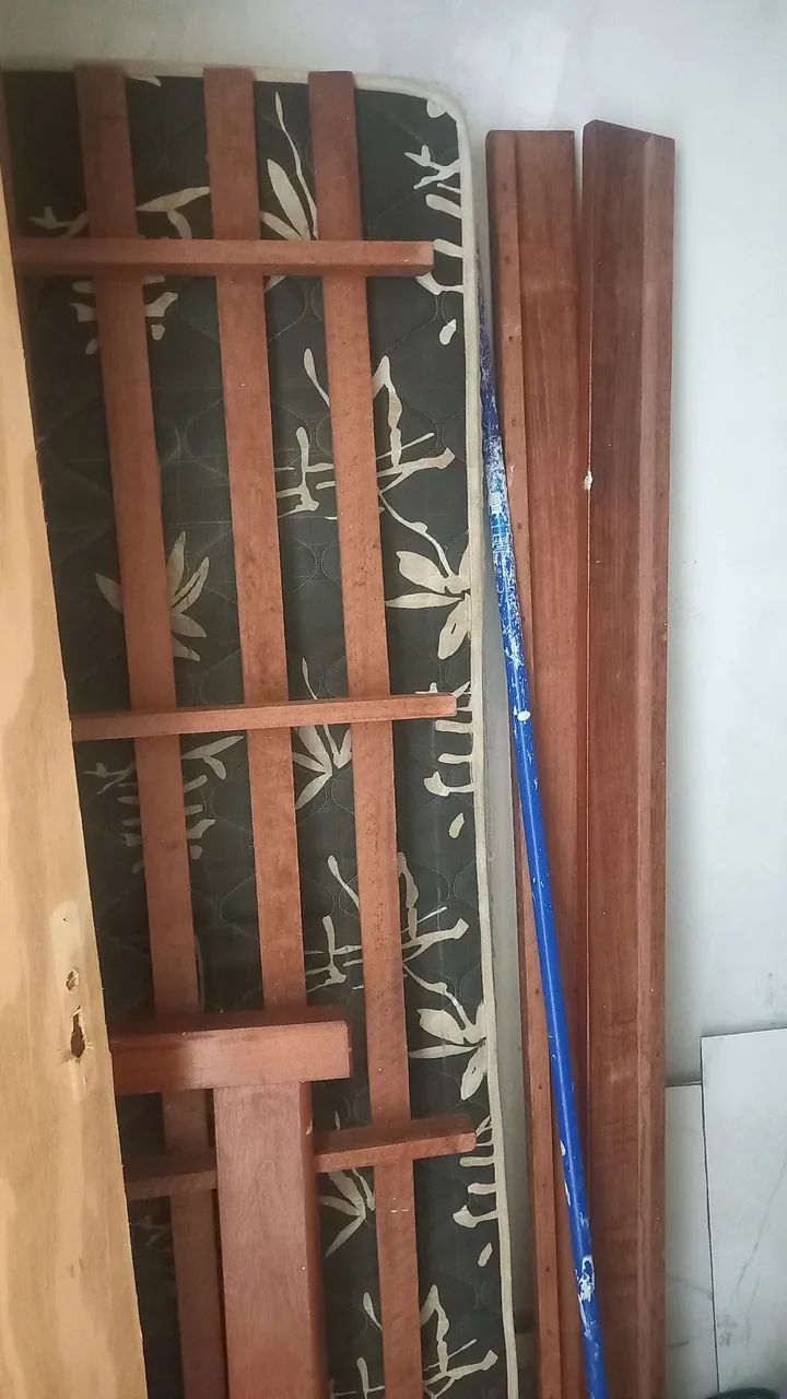 Cama Solteiro