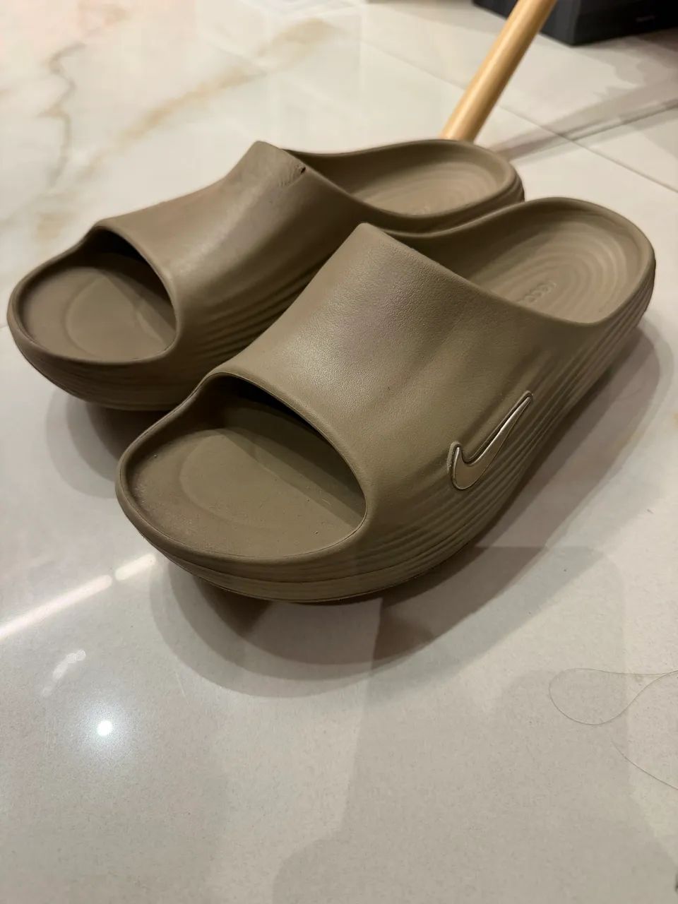 Chinelo Nike React X