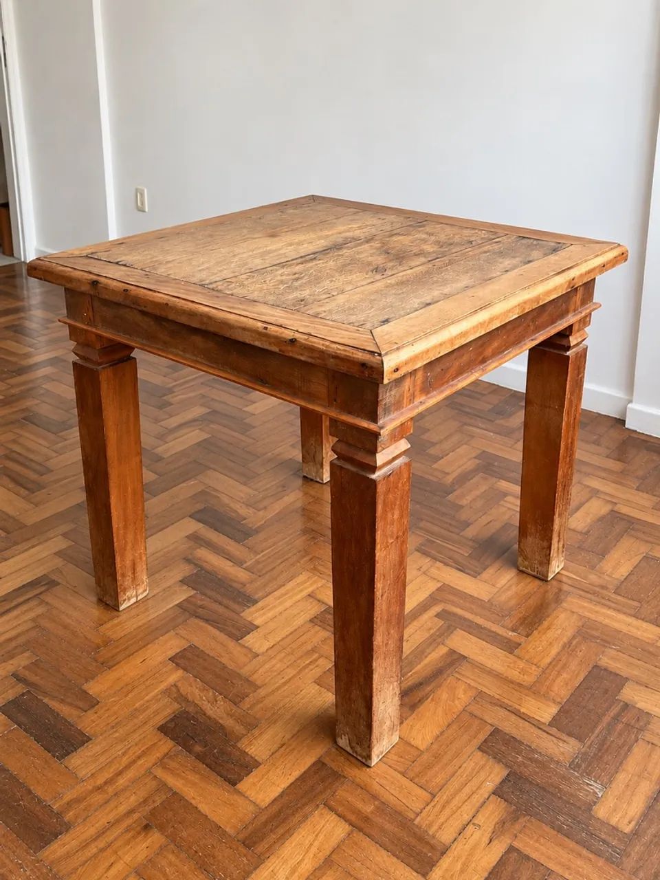 Mesa de madeira quadrada - Foto 2