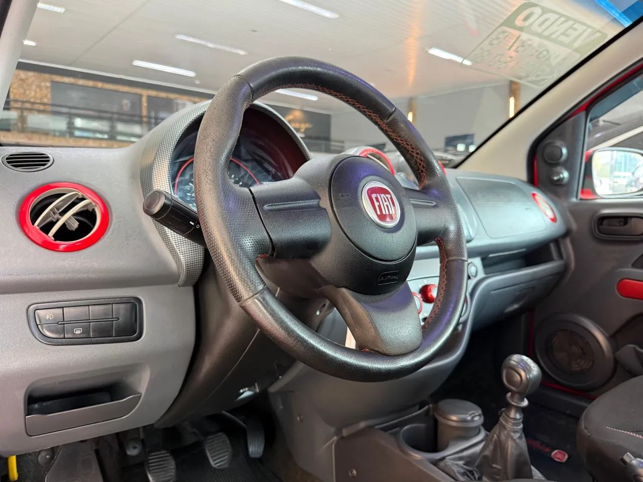 Fiat Uno Sporting 1.4 EVO Fire Flex 8V 4P 2013 - Foto 5