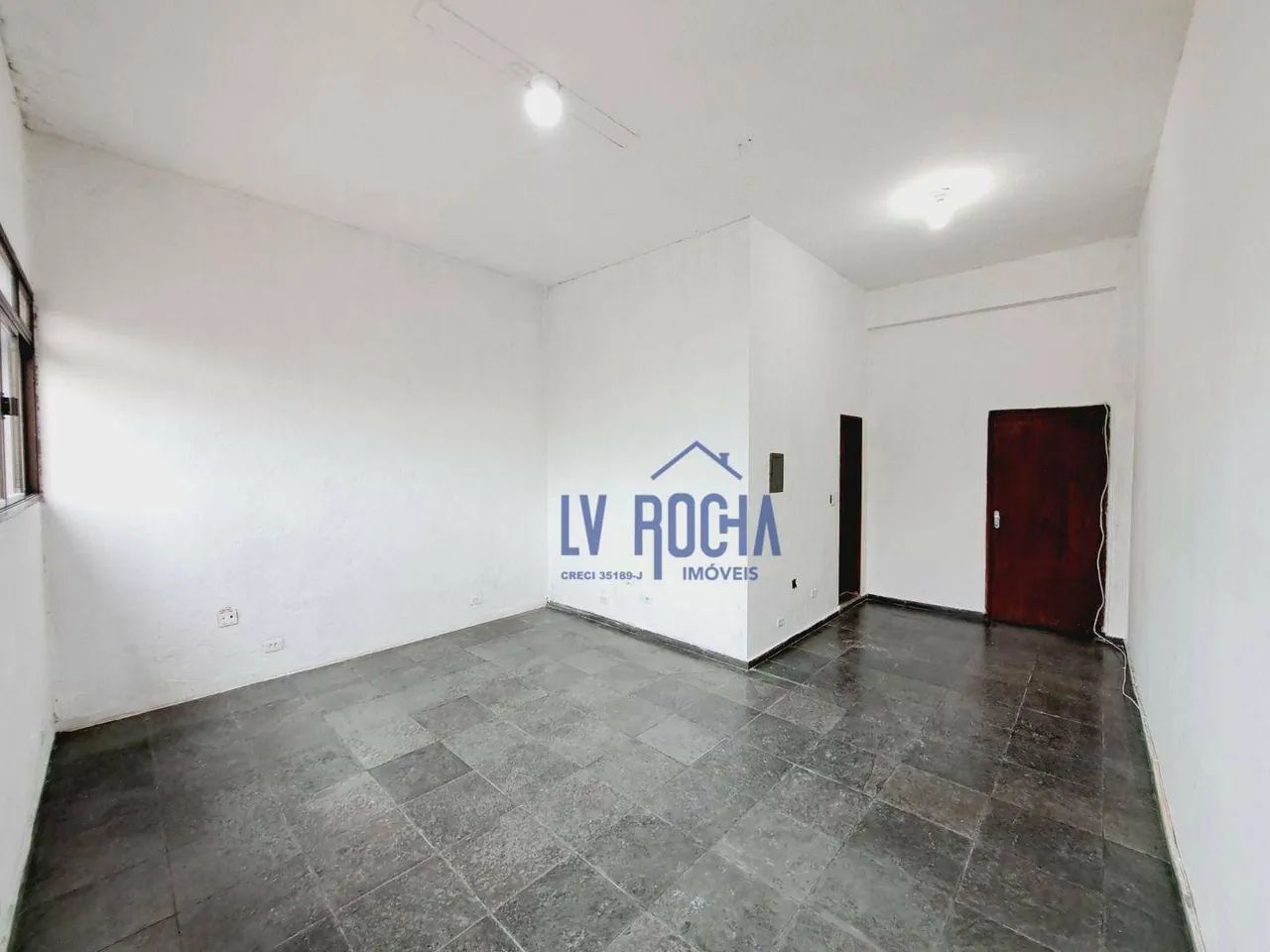 Sala Comercial para Locação na Cidade Dutra.