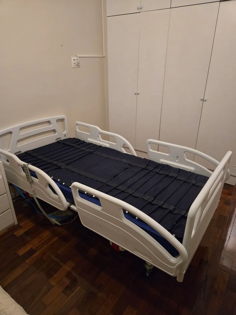 Cama hospitalar com colchão D33 - Foto 2