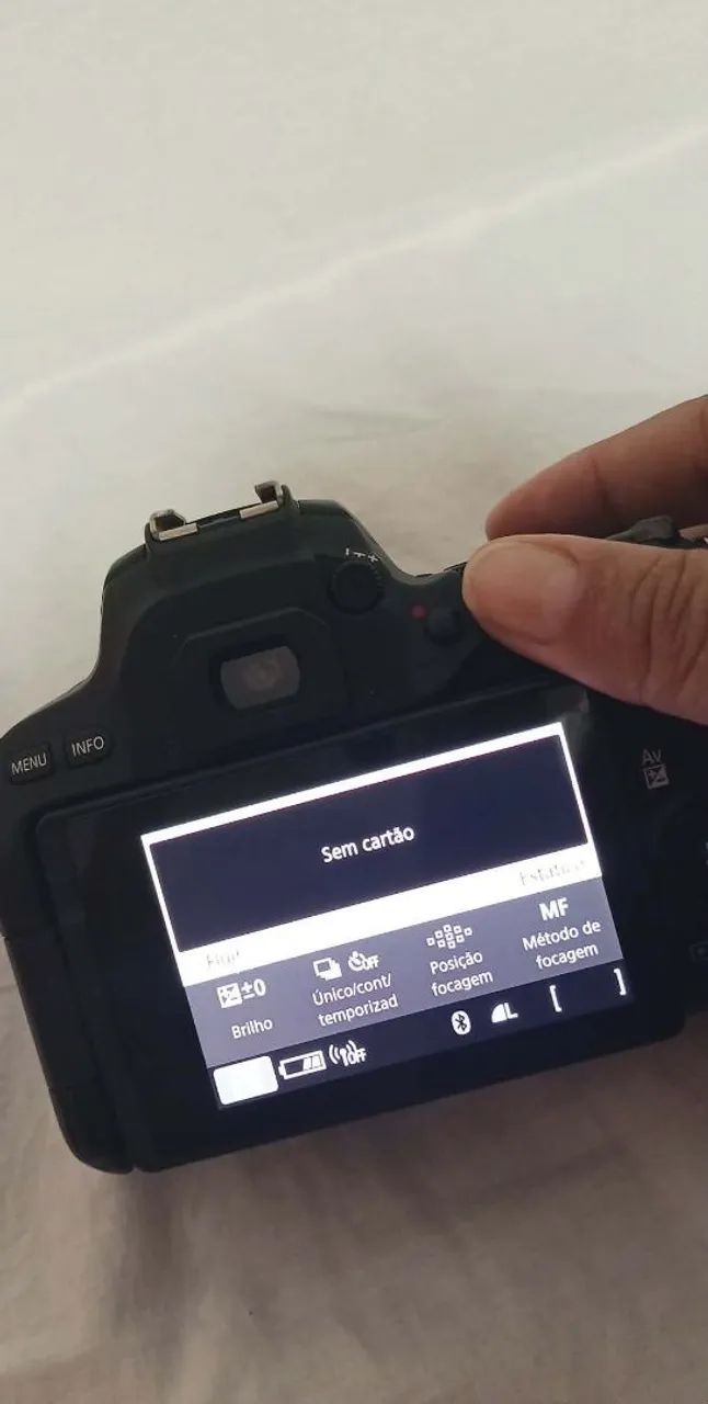 Câmera Canon Sl3 usada  - Foto 2