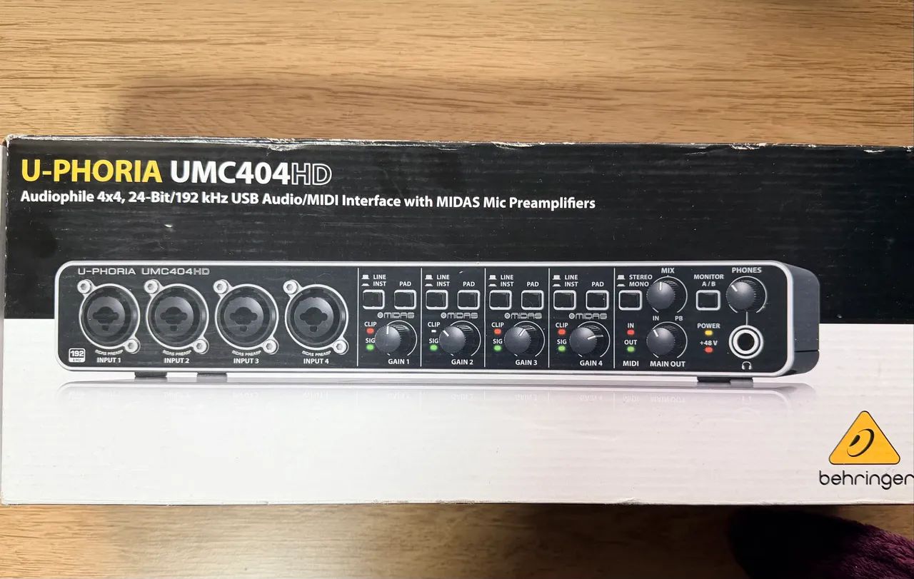 Interface de áudio Behringer U-Phoria UMC404HD - Foto 2