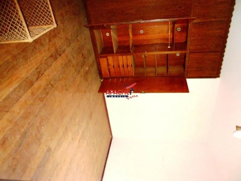 Ampla casa. Em Viçosa-MG - Foto 5