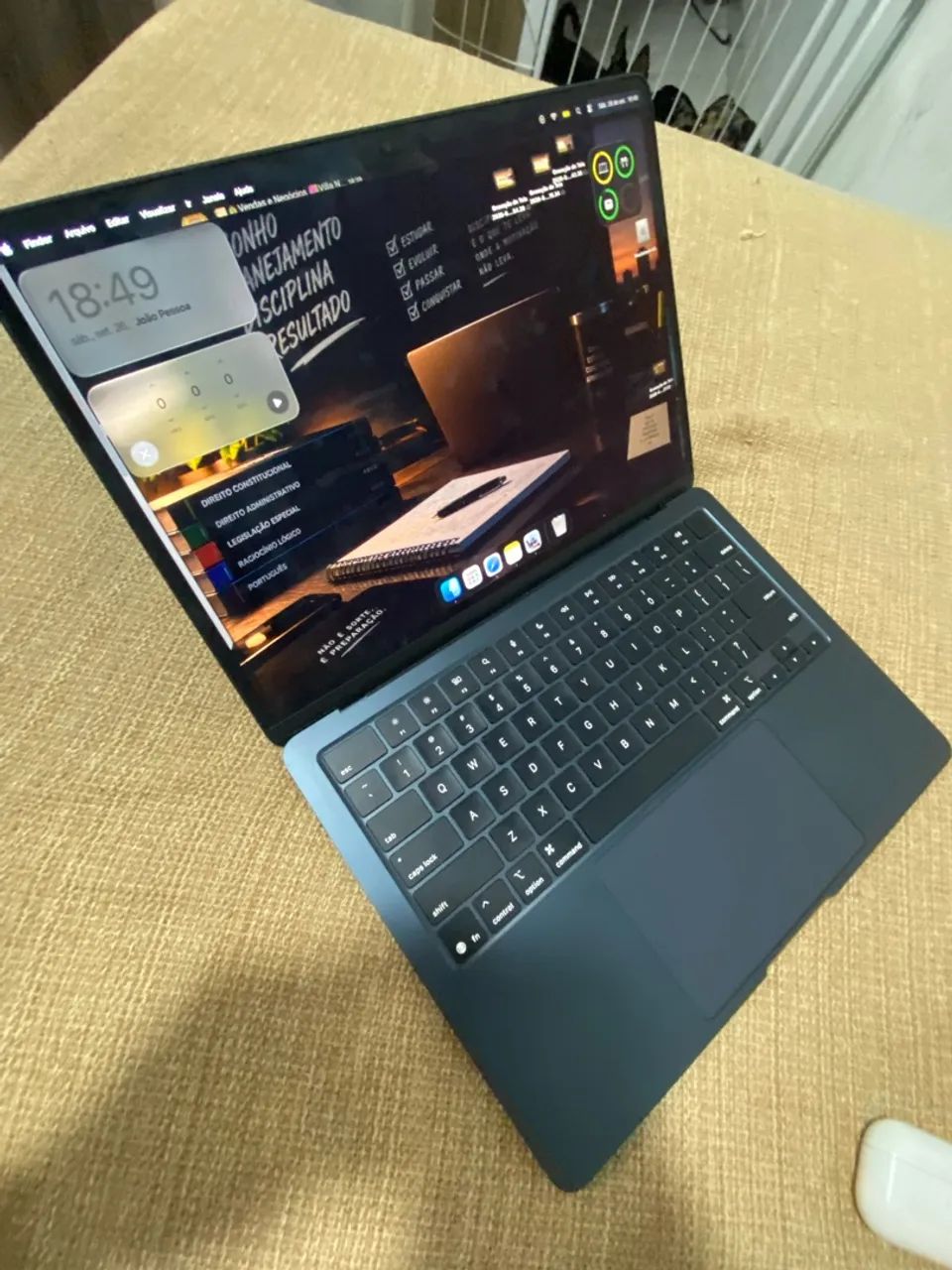 MACBOOK M4 AIR 256GB
