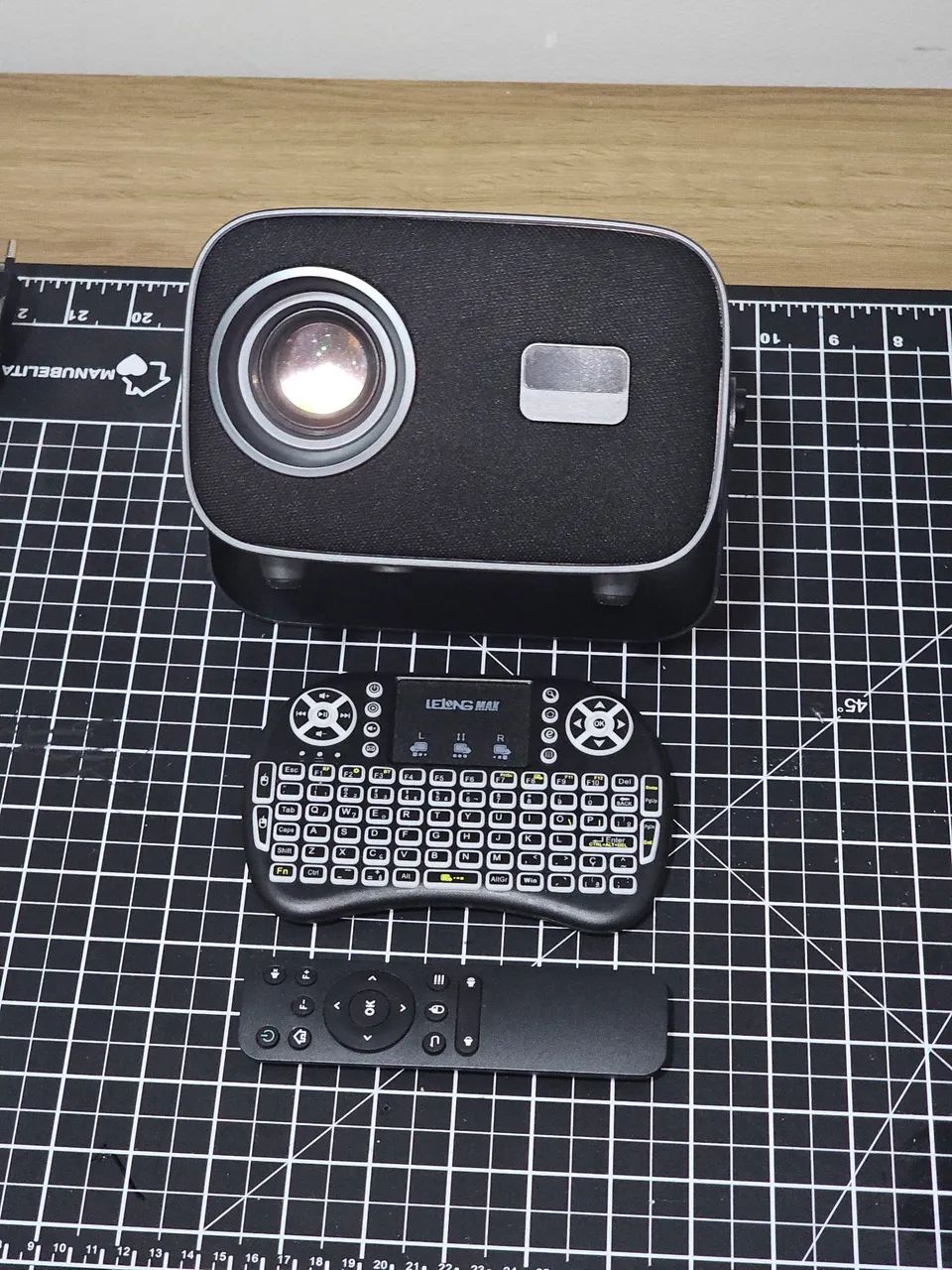 PROJETOR A10 PLUS