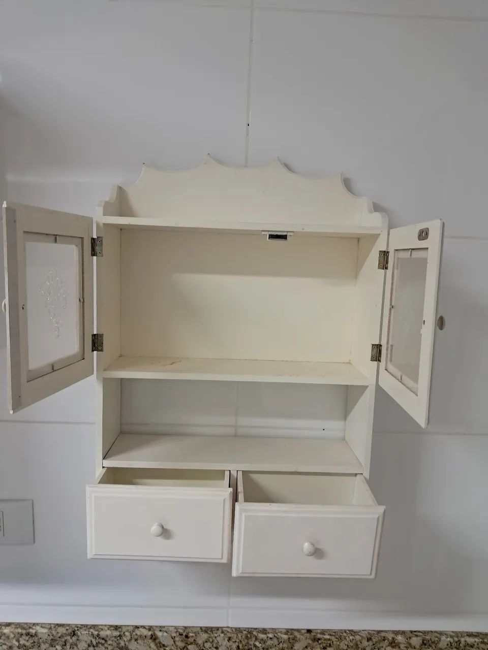 Armário  de parede em estilo provençal/ rustico - Foto 2