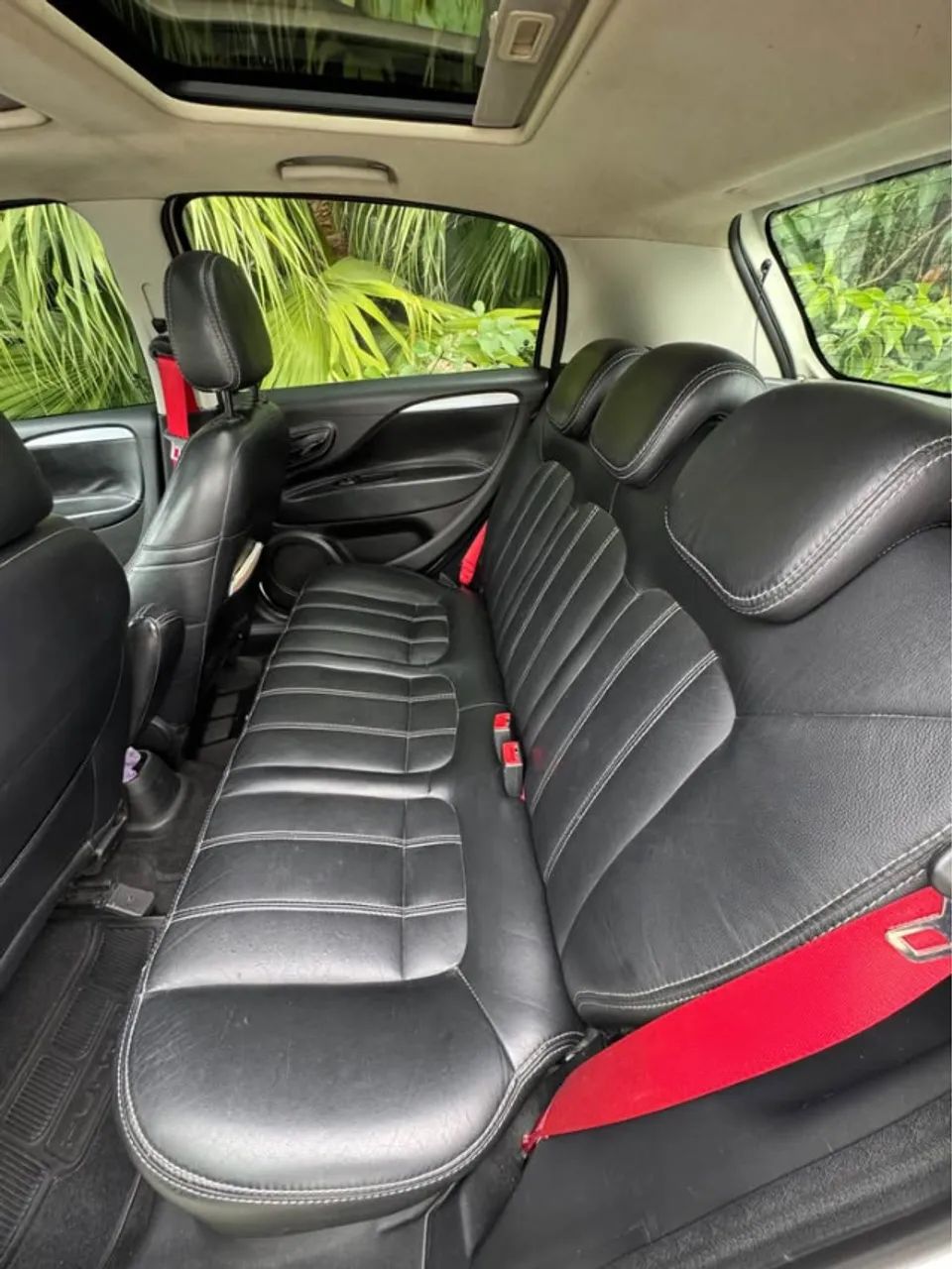 Fiat Punto Sporting Dualogic 1.8 Flex 16V 5P 2014 - Foto 4