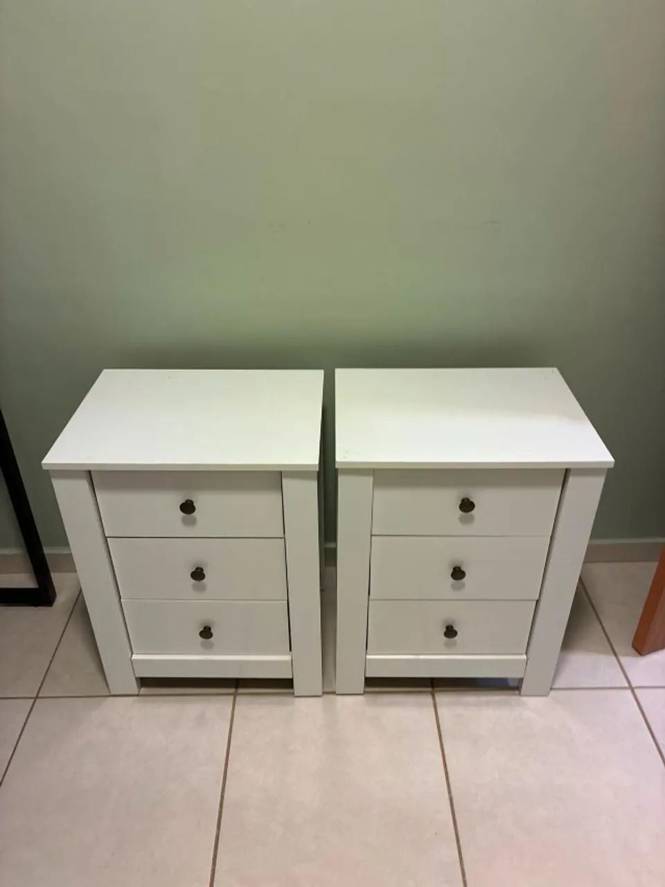 2 Mesas de Cabeceira - Foto 2