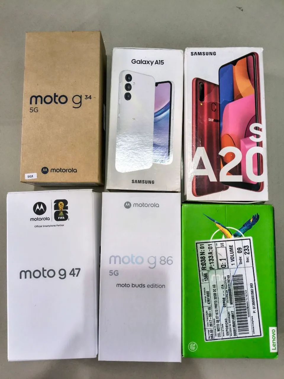 Kit com 6 caixas de Celular(Motorola e Samsung)- Bom estado de Conservação 
