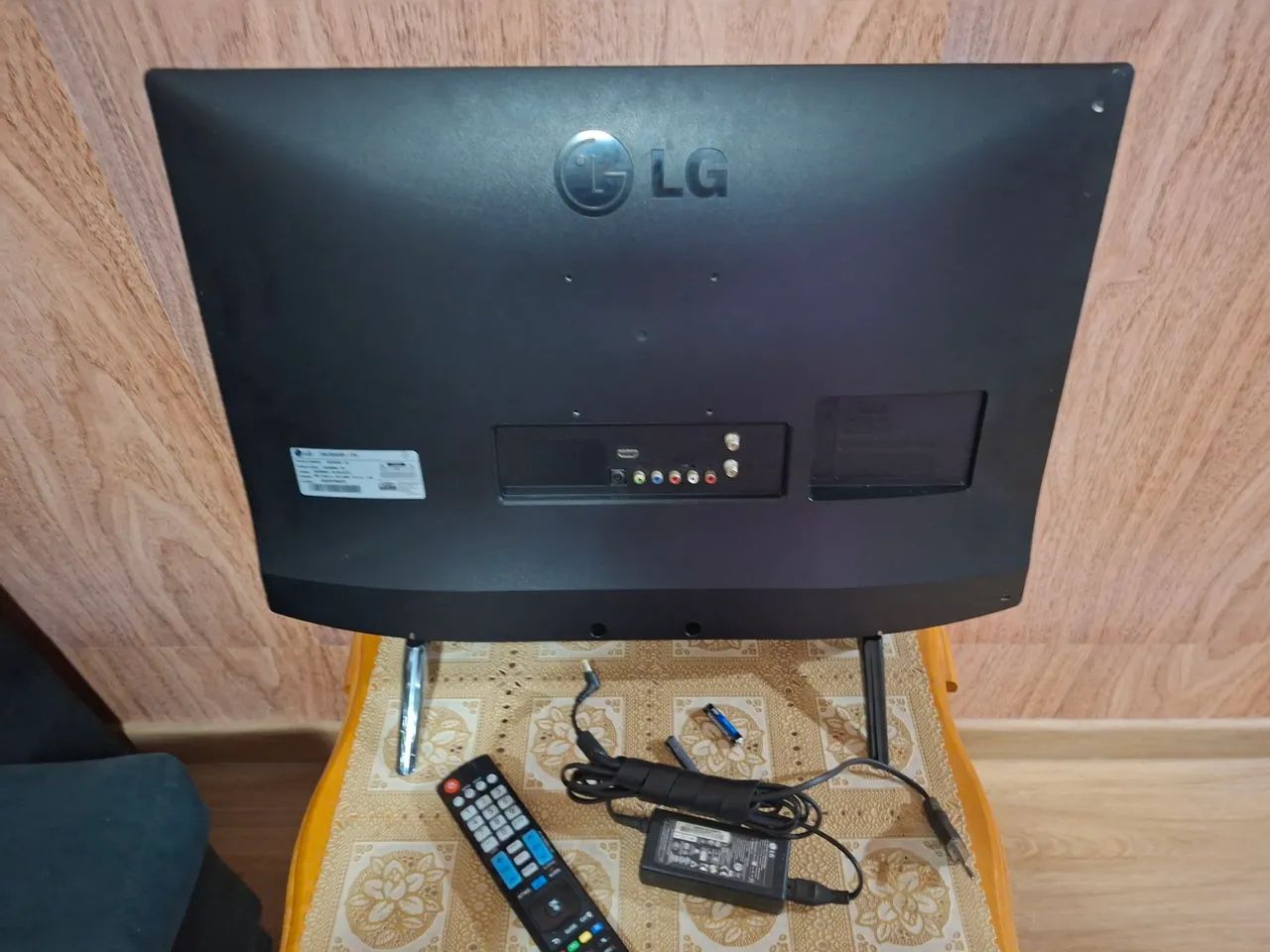 LG 28LB650B  TV 28 polegadas- tela LED - Foto 3