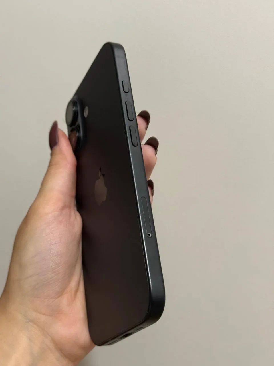 IPHONE 16 128GB PRETO MENOS DE 1 ANO DE USO  - Foto 5