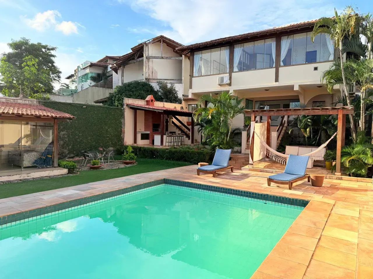 Casa ampla com 4 quartos na Ilha do Boi