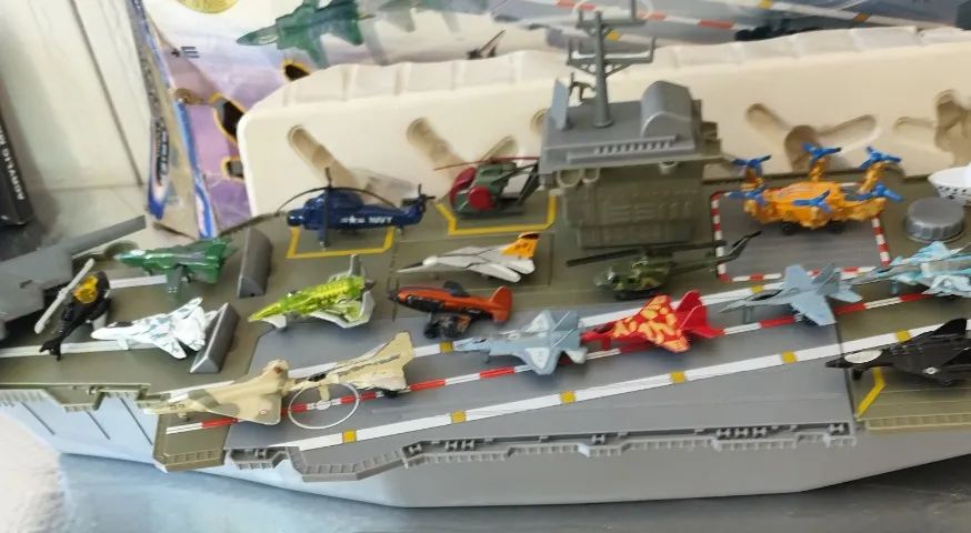 porta avião americano - Foto 2