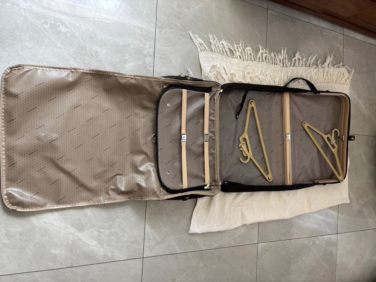 Mala com cabideiro SAMSONITE - Foto 4