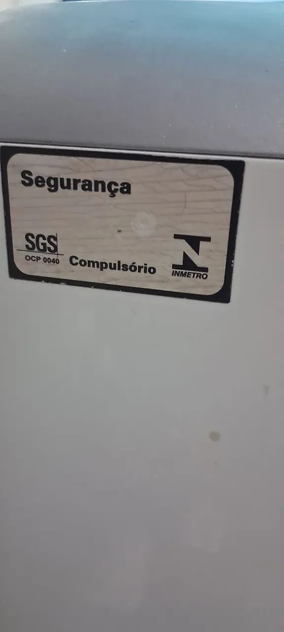 GELÁGUA ELETROLUX SEMI NOVO - Foto 3