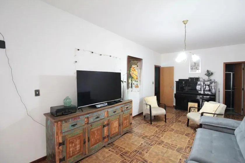 Casa à Venda - Graça, 3 Quartos, 360 m2 - Foto 4