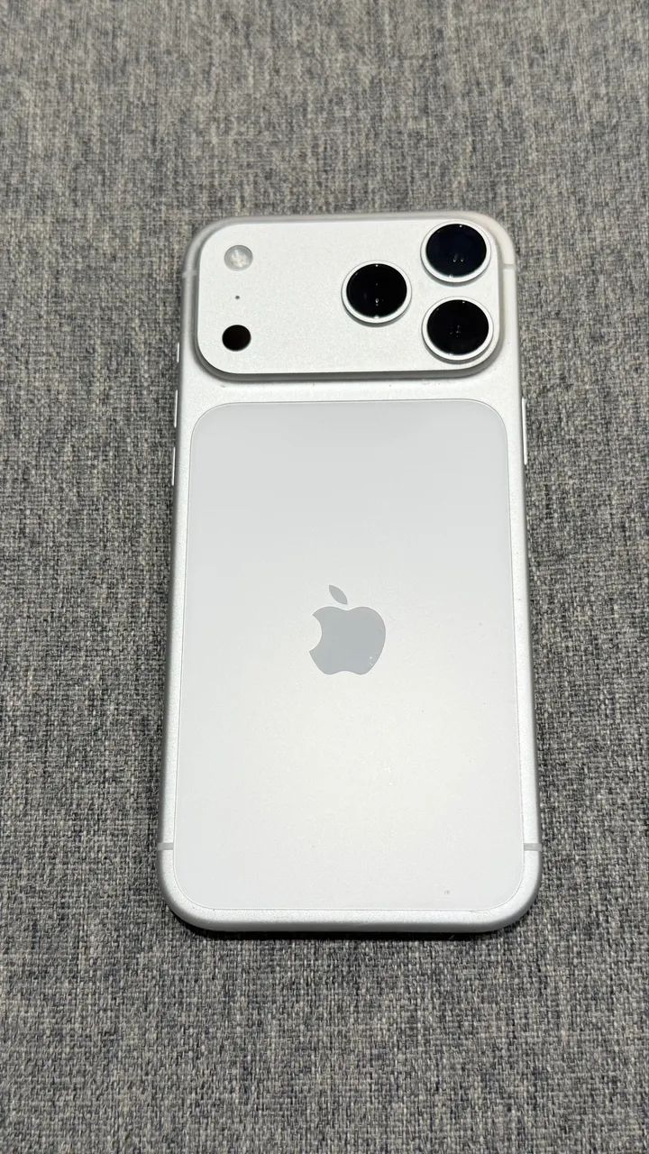 iPhone 17 pro Max 256 gb