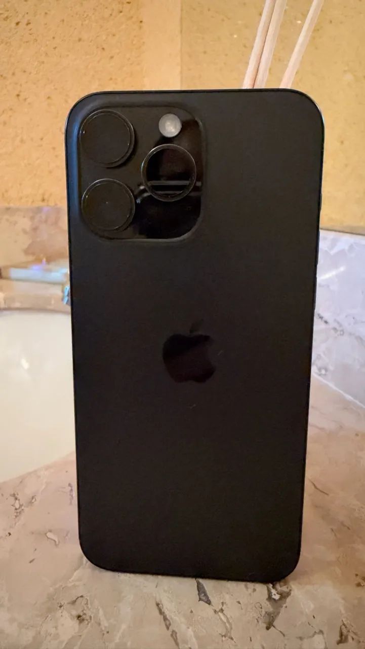 iPhone 15 pro Max  - Foto 2