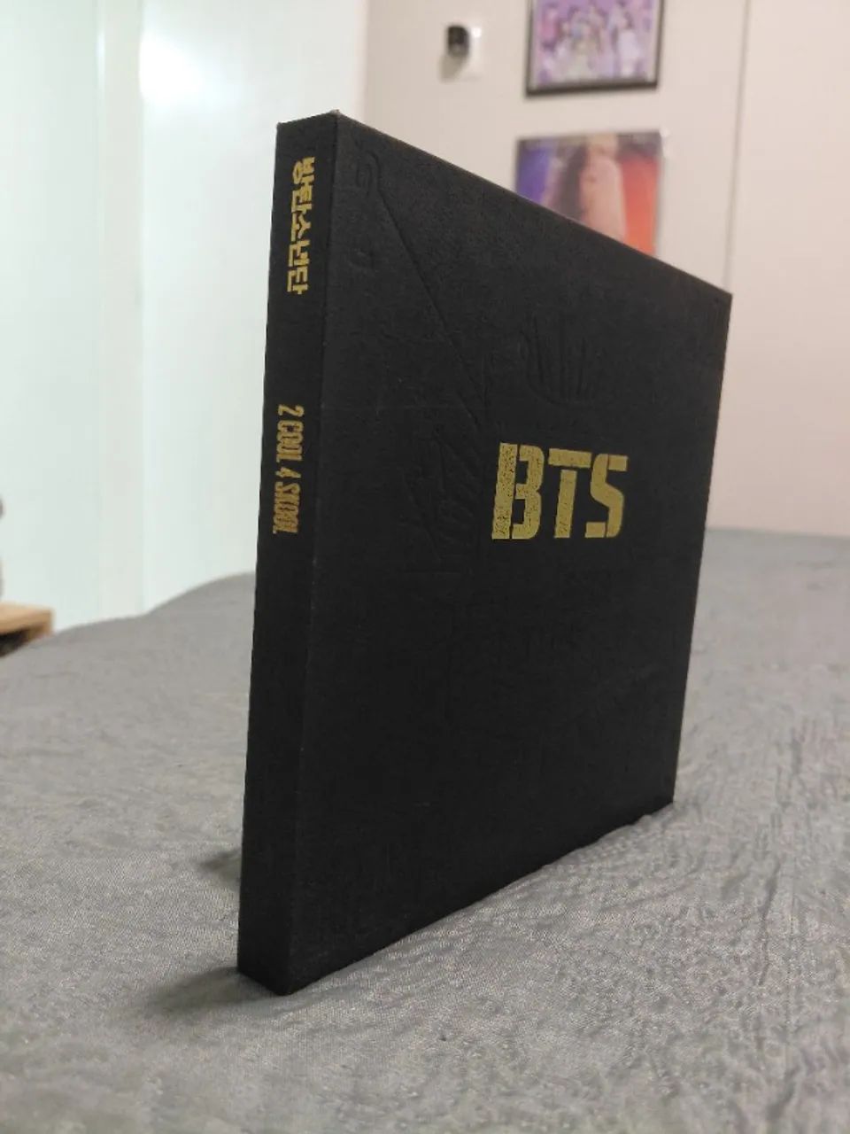 CD Álbum 2 Cool 4 Skool BTS - Foto 2