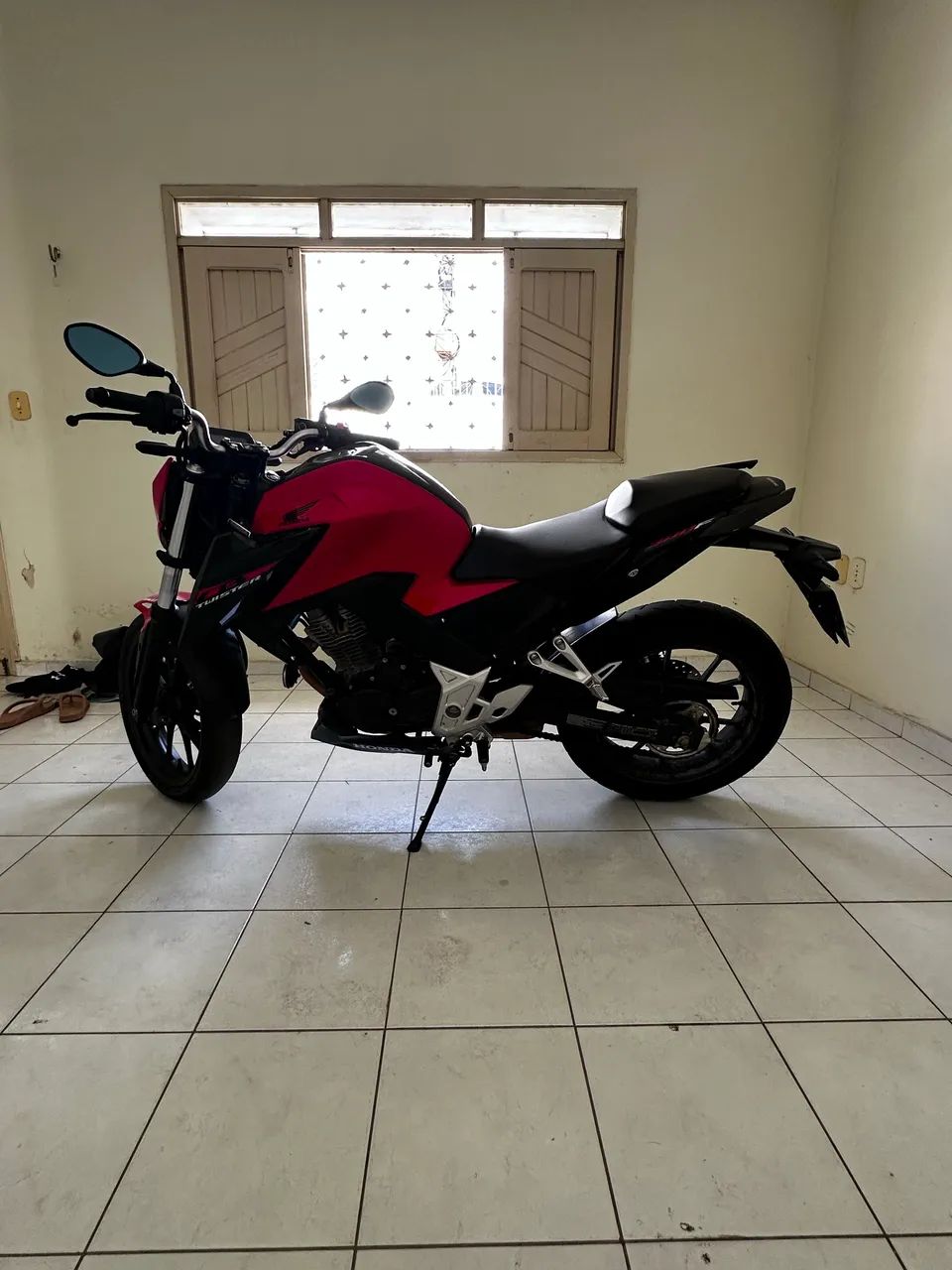 CB TWISTER 300f - Foto 4