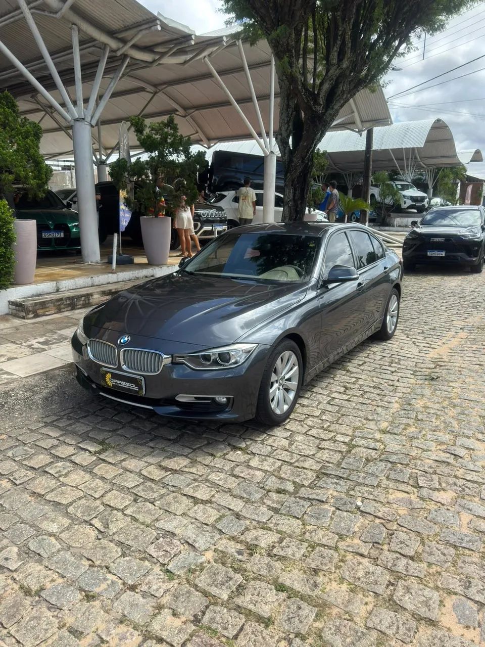 BMW 320I 2013