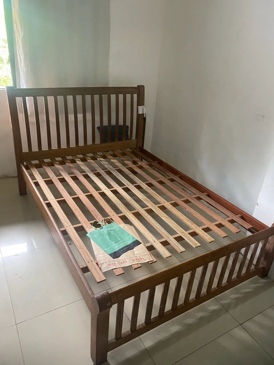 Cama de madeira de lei - Foto 2