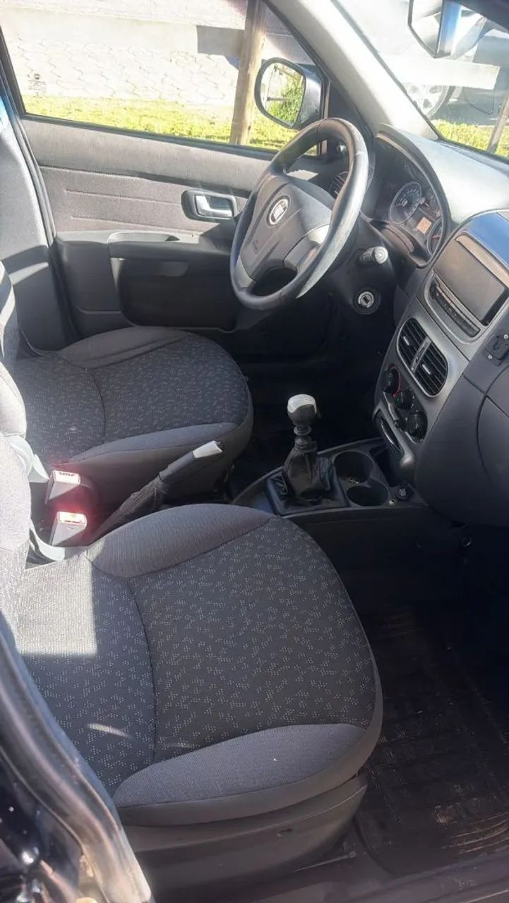 Fiat Palio Weekend Trekking 1.6 Flex 16V 5P 2014 - Foto 5