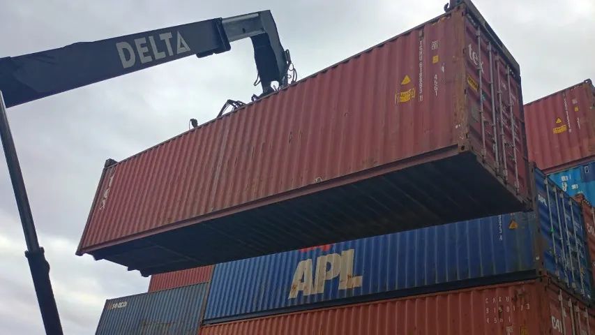 Container Marítimo 20/40 Pés à Venda  - Foto 3