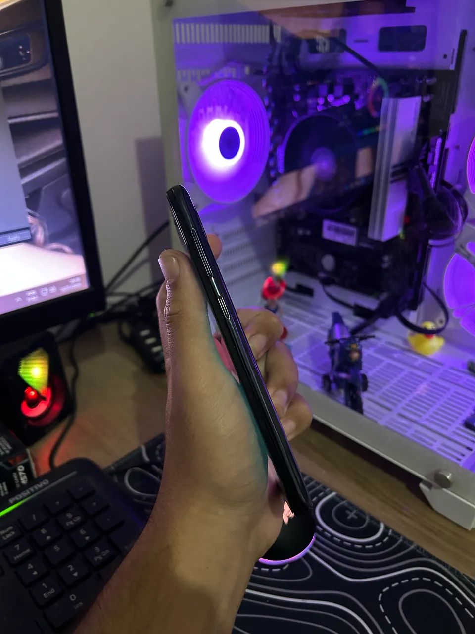 Samsung A30 - Foto 2