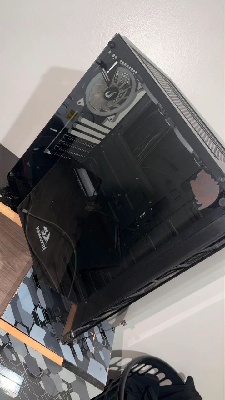 Gabinete Gamer Wheel Jack Black + 6 fans e controladora - Foto 2