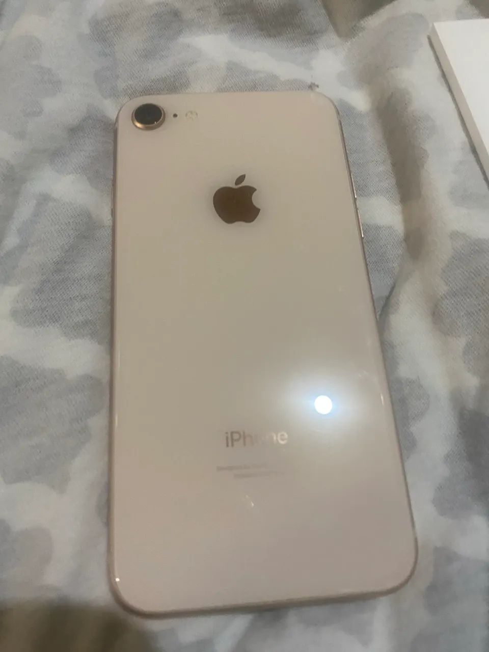 Iphone 8 excelente com caixa e nota fiscal