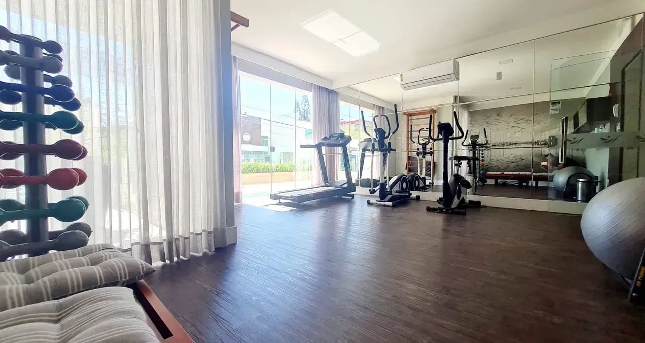 Cobertura para Locação com 290 m² de 4 quartos, sendo 3 suítes - Estreito - Florianópolis  - Foto 2