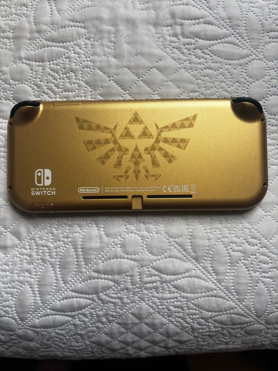 Nintendo Switch Lite Lacrado - Hylure Edition - Foto 3