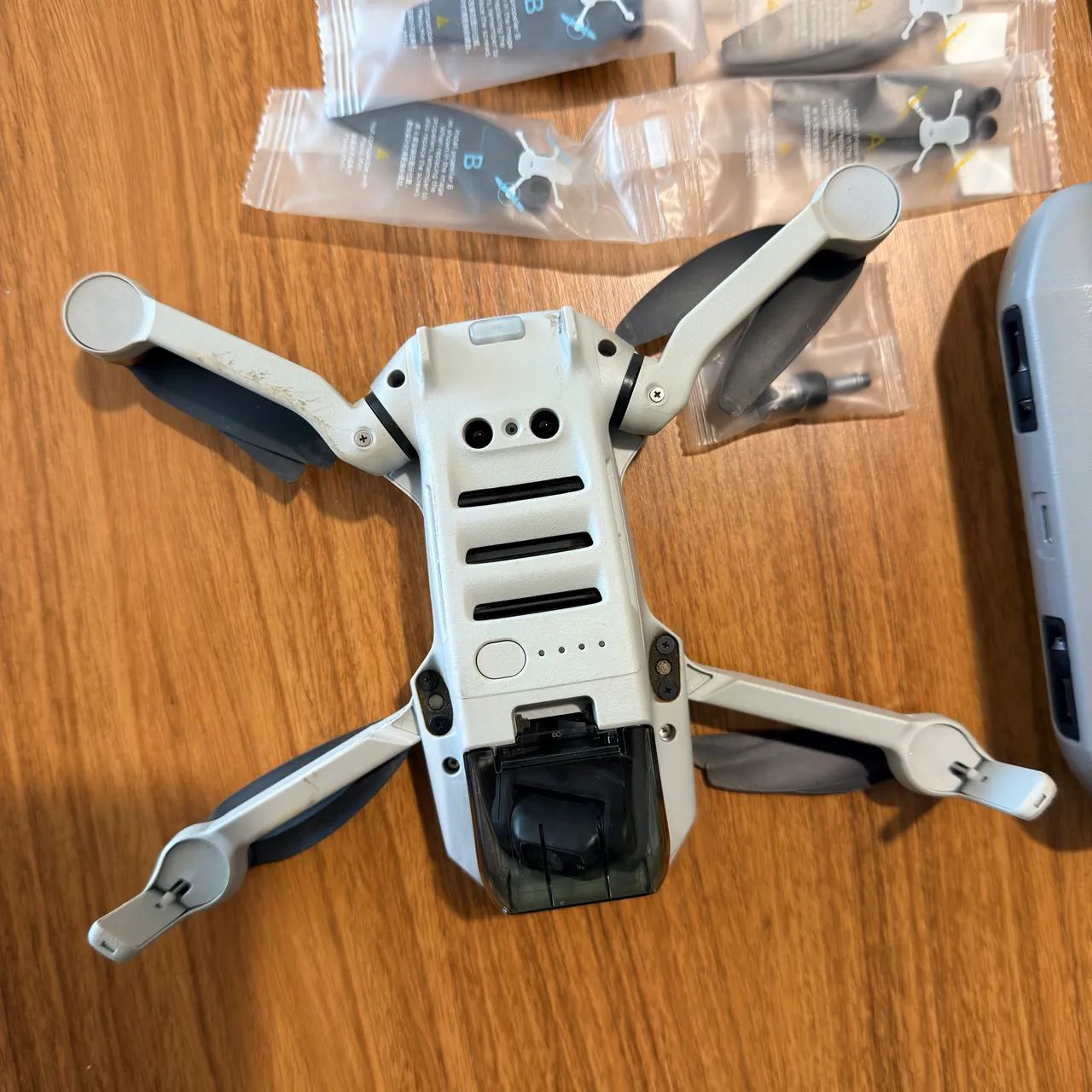 DJI Mini 2 Fly More Combo: Oportunidade Completa e Pronta para Voar - Foto 3
