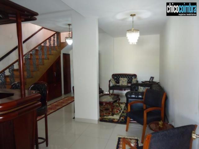 Sobrado no Setor Coimbra, 4 suítes amplas, 4 salas, escritório, área de lazer, porcelanato - Foto 4