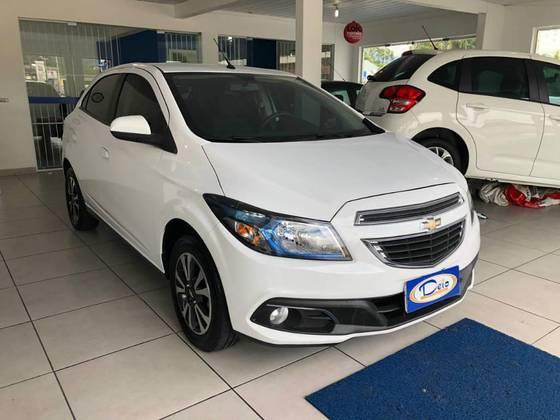 CHEVROLET ONIX 2014/2014 1.4 MPFI LT 8V FLEX 4P MANUAL