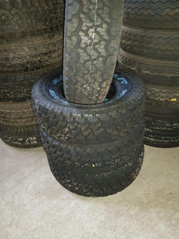 Pneu novo 31x10.50R15LT Maxxis A/T Worm-Drive