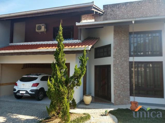 Casa à venda com 4 dormitórios em Costa e silva, Joinville cod:UN01119