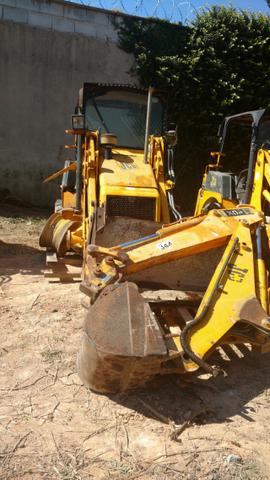 Mini retroescavadeira JCB 1CX64313861183746122