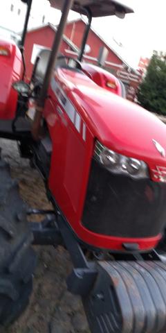 Trator agrícola - Foto 2