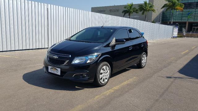 Onix 1.4 LT Flex - 2013 - Foto 3