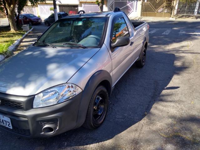 Fiat Strada cs prata 2016