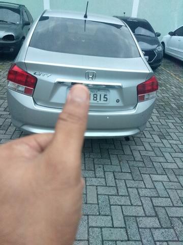 Honda City lx 1.5 16v 2010 119 mil