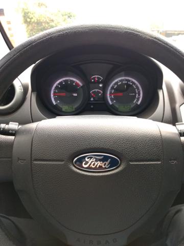 Vende-se - Foto 2