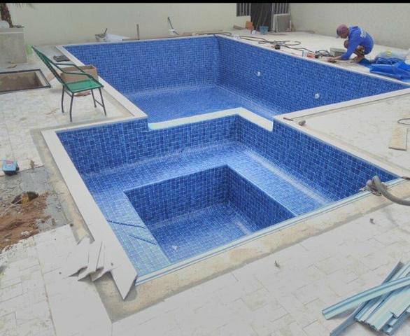 Piscinas e com a Flórida Piscinas
